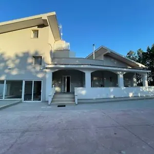 Bed & Breakfast A Pochi Passi Dal Mare, Giovinazzo