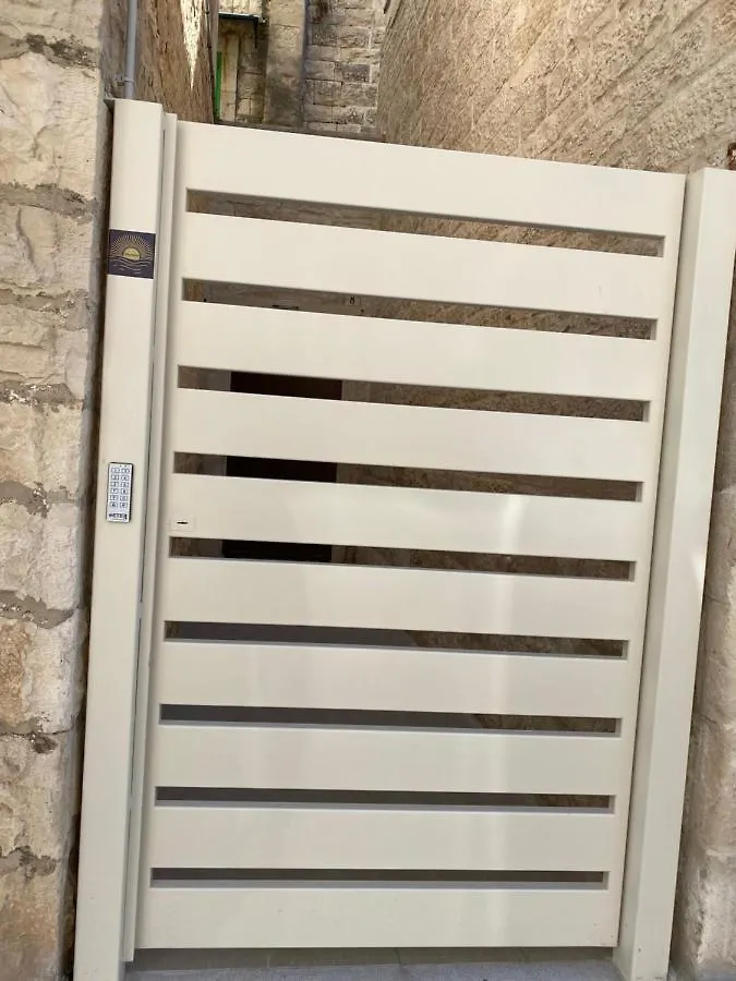 Dimhora Bed and Breakfast Giovinazzo 0*,  Italien